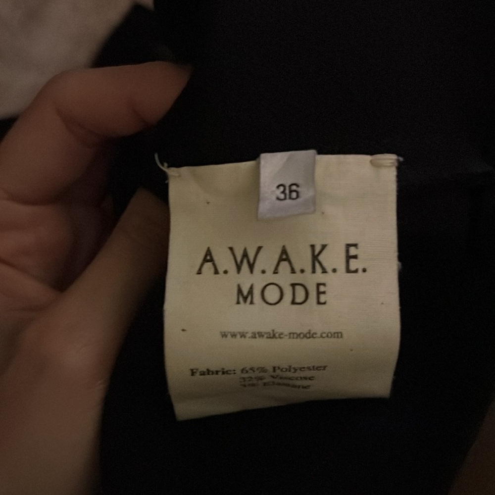 A.W.A.K.E. mode high-neck top with cutout - Picture 7 of 7